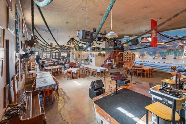 Dining room, Interior, Pendant Lights