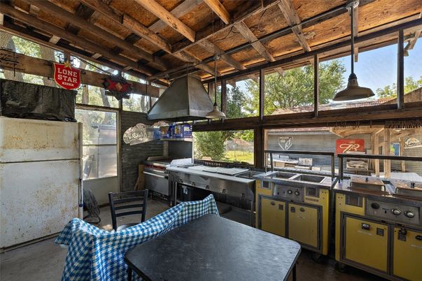 Interior, Kitchen, Pendant Lights, Wooden Beams, Wooden Ceilings