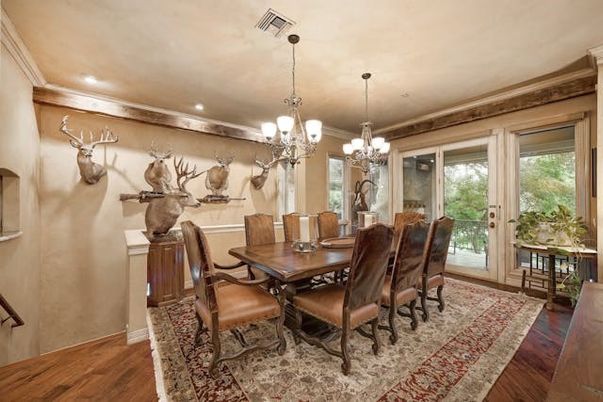 Chandelier, Dining room, Interior, Recessed Lighting, Wood Texture Flooring