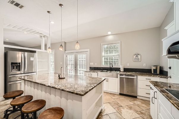 Interior, Kitchen, Pendant Lights, Recessed Lighting, Stainless Steel Appliances