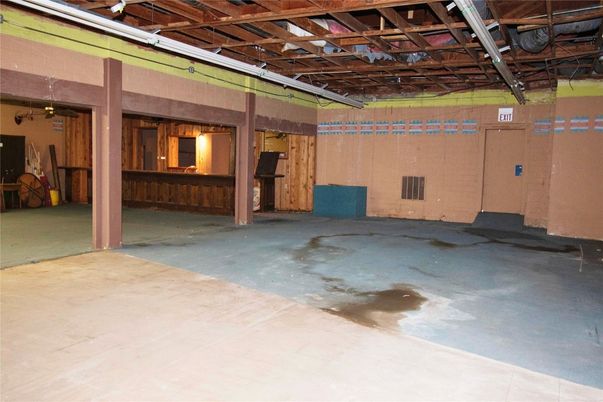 Interior, Wooden Beams