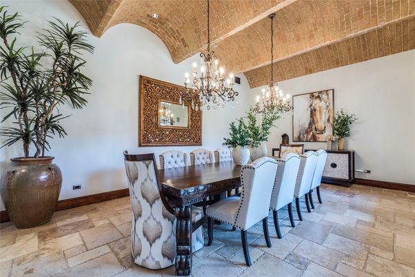 Chandelier, Dining room, Interior, Pendant Lights