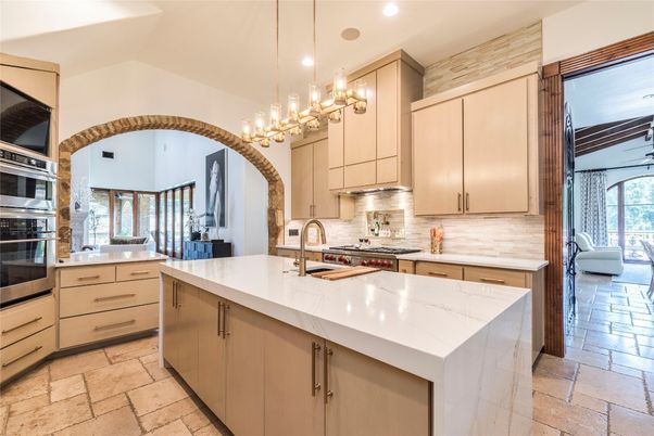 Interior, Kitchen, Pendant Lights, Recessed Lighting, Stainless Steel Appliances