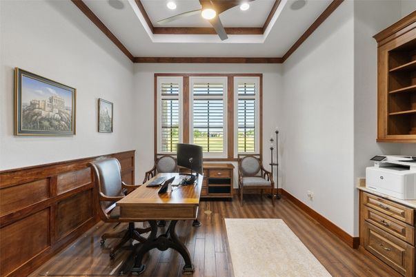 Home Office, Interior, Recessed Lighting, Wood Texture Flooring