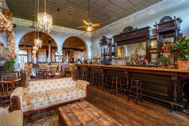 Chandelier, Dining room, Interior, Pendant Lights, Wood Texture Flooring