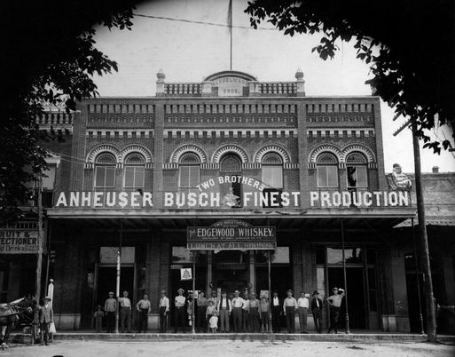 Exterior, Facade, Chicago School