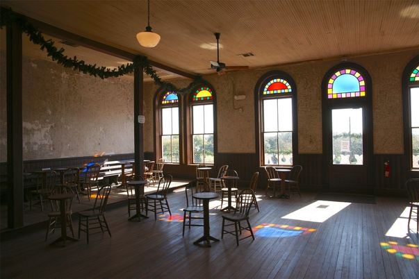 Dining room, Interior, Pendant Lights, Stone Walls, Wooden Ceilings, Wood Texture Flooring