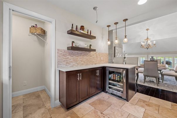 Chandelier, Dining room, Interior, Kitchen, Pendant Lights, Recessed Lighting