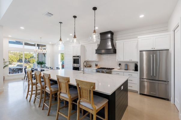 Interior, Kitchen, Pendant Lights, Recessed Lighting, Stainless Steel Appliances