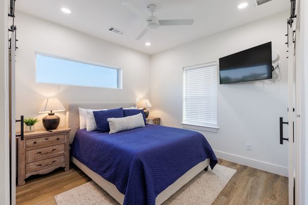 Bedroom, Interior, Recessed Lighting, Wood Texture Flooring