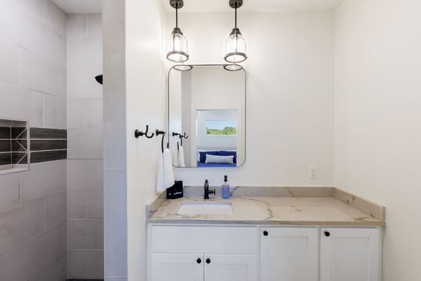 Bathroom, Interior, Pendant Lights