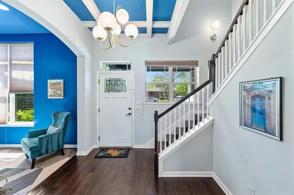 Chandelier, Interior, Wood Texture Flooring