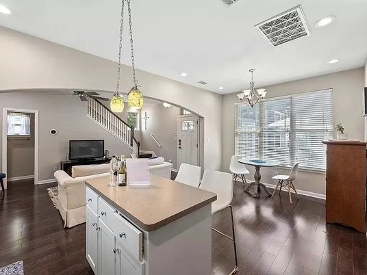 Chandelier, Dining room, Interior, Living room, Pendant Lights, Recessed Lighting, Wood Texture Flooring
