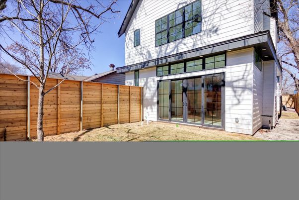 Exterior, Facade, None