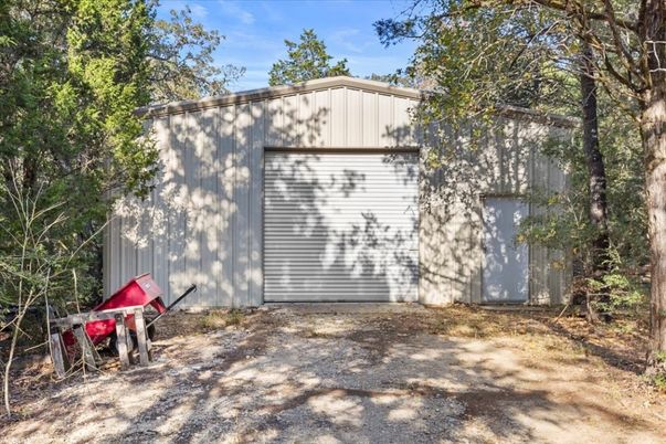 Detached Garage, Exterior