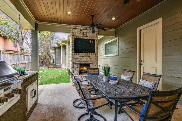 Exterior, Fireplace