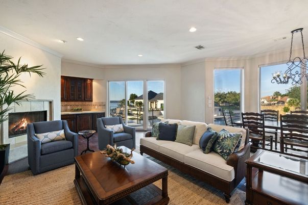 Dining room, Fireplace, Interior, Living room, Pendant Lights, Recessed Lighting