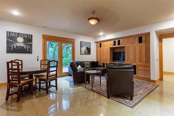 Dining room, Interior, Living room, Recessed Lighting