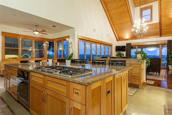 Chandelier, Dining room, Interior, Kitchen, Recessed Lighting, Wooden Ceilings
