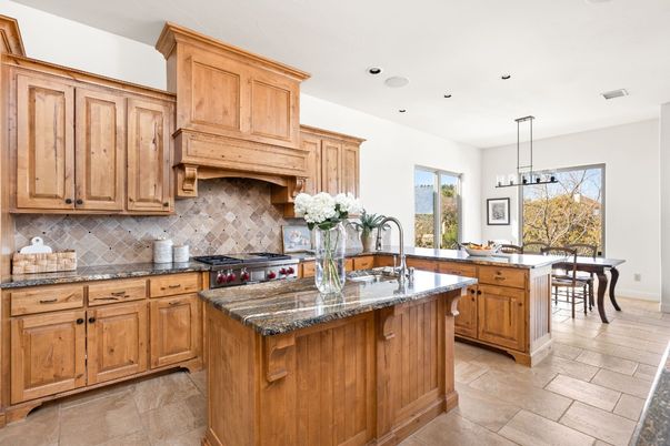 Dining room, Interior, Kitchen, Pendant Lights, Recessed Lighting
