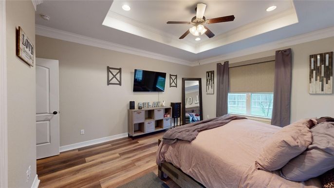 Bedroom, Interior, Recessed Lighting, Wood Texture Flooring