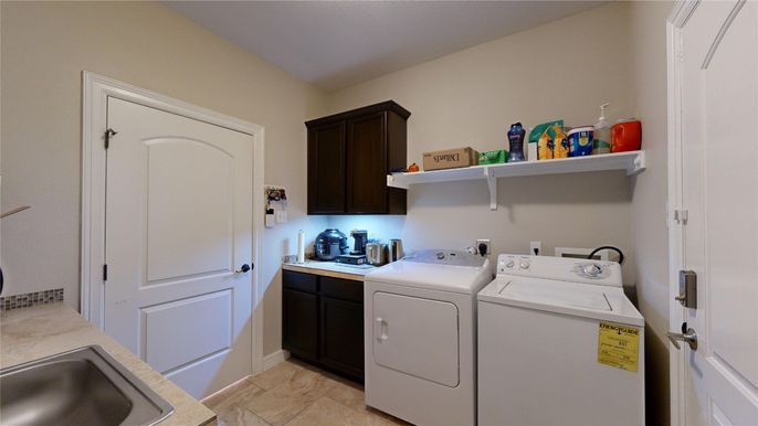 Interior, Washer