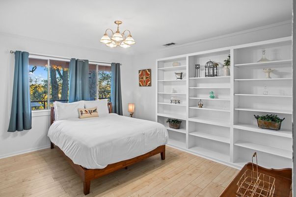 Bedroom, Interior, Pendant Lights, Wood Texture Flooring