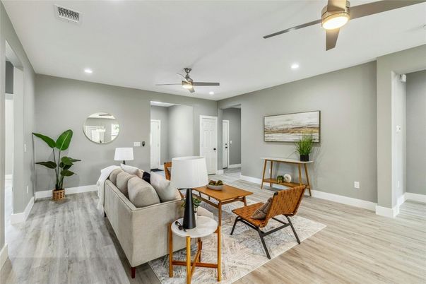 Interior, Living room, Recessed Lighting, Wood Texture Flooring