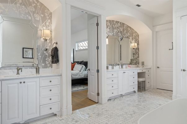 Bathroom, Bedroom, Dual Sink Vanities, Interior, Wood Texture Flooring