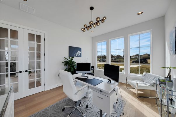 Home Office, Interior, Recessed Lighting, Wood Texture Flooring