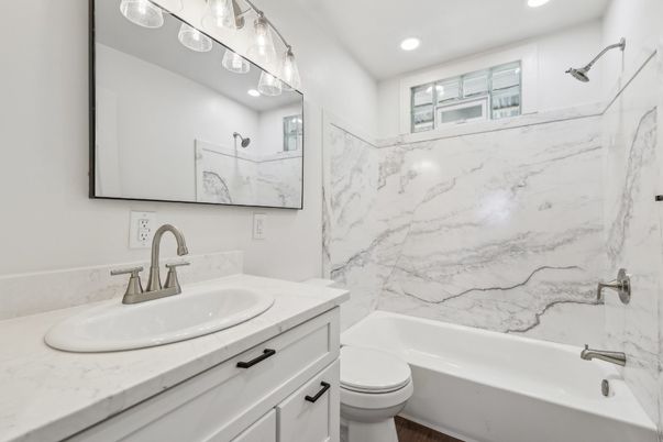 Bathroom, Interior, Marble Walls, Recessed Lighting