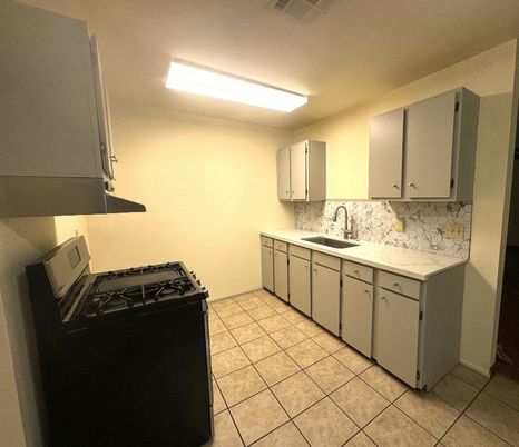 Interior, Kitchen, Marble Walls