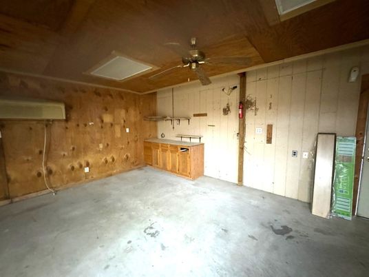 Empty room, Interior, Wooden Walls