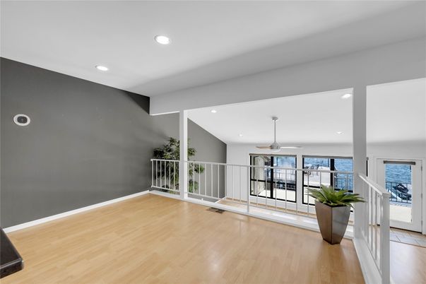 Interior, Pendant Lights, Recessed Lighting, Water, Wood Texture Flooring