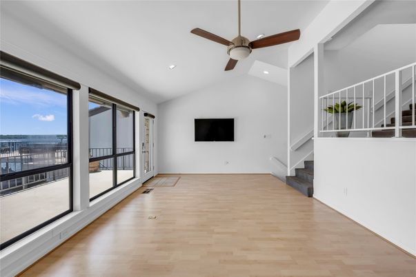 Empty room, Interior, Recessed Lighting, Water, Wood Texture Flooring