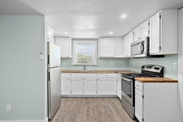 Interior, Kitchen, Recessed Lighting, Wood Texture Flooring