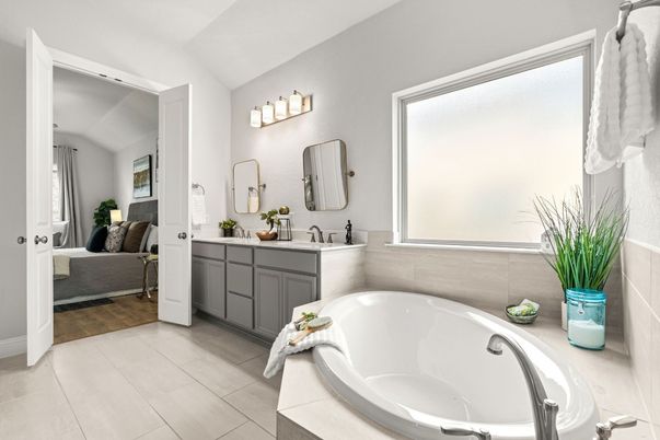 Bathroom, Dual Sink Vanities, Interior