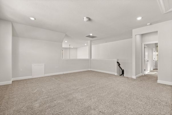 Empty room, Interior, Recessed Lighting