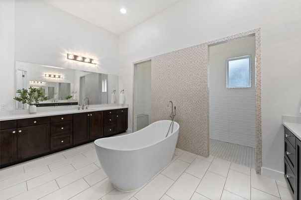 Bathroom, Dual Sink Vanities, Free Standing Baths, Interior, Recessed Lighting