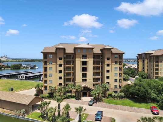 Exterior, Facade, Condo Building