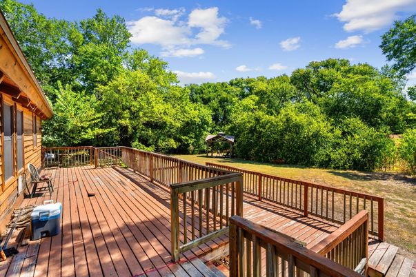 Exterior, Wood Texture Flooring