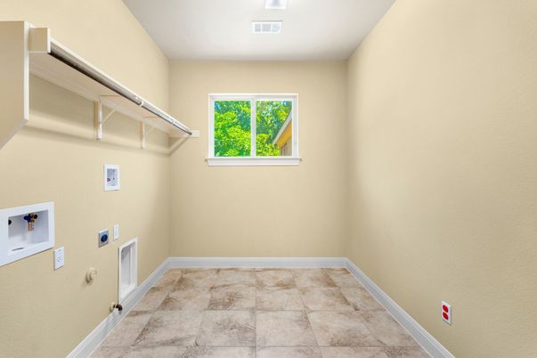 Empty room, Interior, Walk-in Closets
