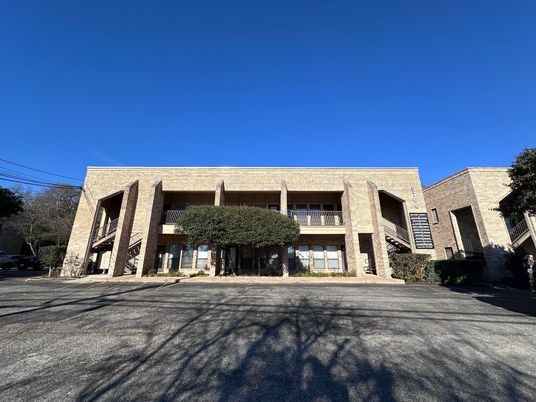 Exterior, Facade, Condo Building