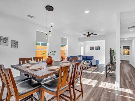 Dining room, Interior, Living room, Pendant Lights, Recessed Lighting, Wood Texture Flooring