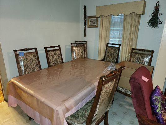 Dining room, Interior