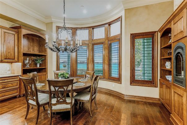 Chandelier, Dining room, Interior, Recessed Lighting, Water, Wood Texture Flooring