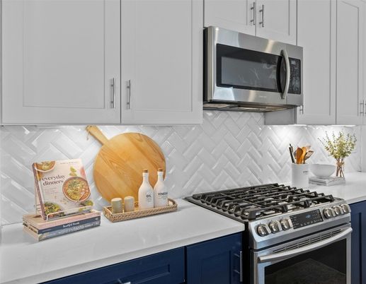 Interior, Kitchen, Stainless Steel Appliances