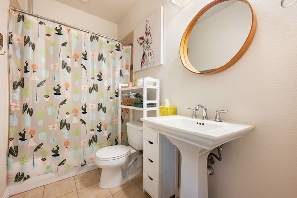 Bathroom, Interior