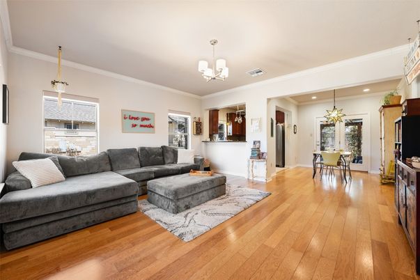 Chandelier, Dining room, Interior, Living room, Pendant Lights, Recessed Lighting, Wood Texture Flooring