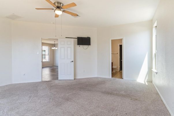 Empty room, Interior, Pendant Lights